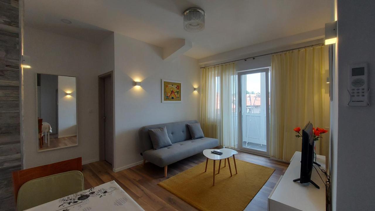 Apartments Square Zagreb Bagian luar foto
