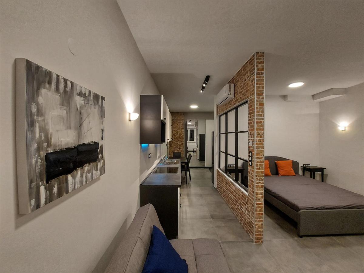 Apartments Square Zagreb Bagian luar foto